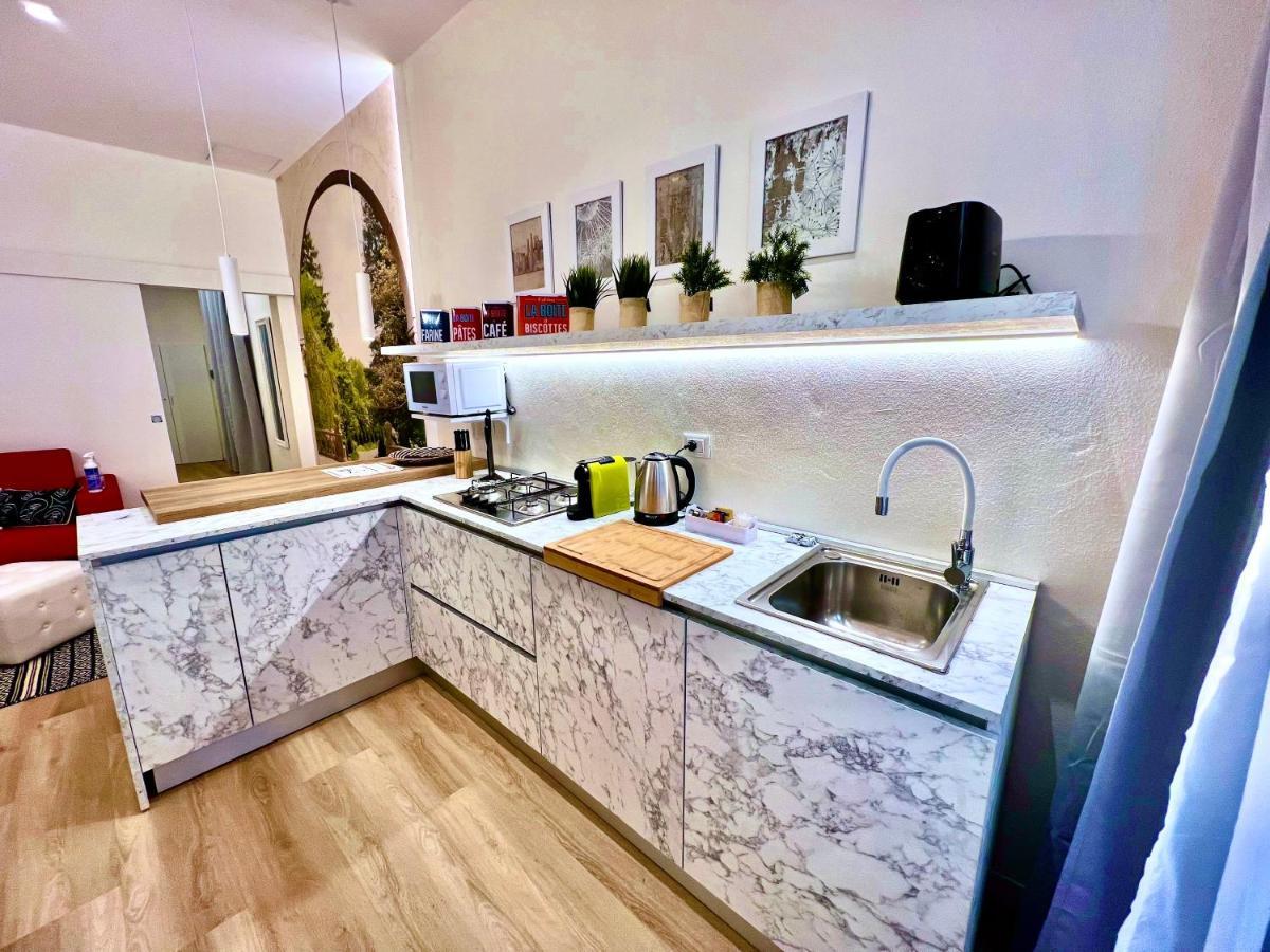 Juliet Suite By Di Bi Rooms Βερόνα Εξωτερικό φωτογραφία